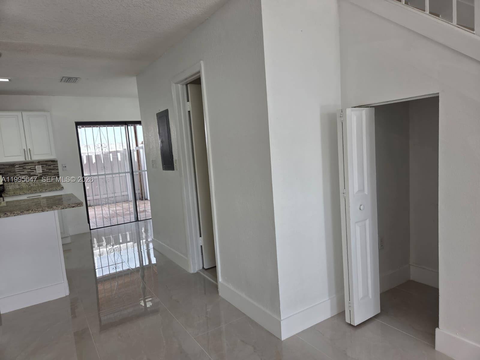 550 Southwest 115th Avenue, Unit 405H Sweetwater, FL 33174 - Photo 8 of 43