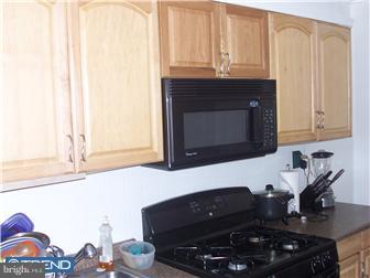 1622 Murdoch Road Philadelphia, PA 19150 - Photo 3 of 12 Kitchen