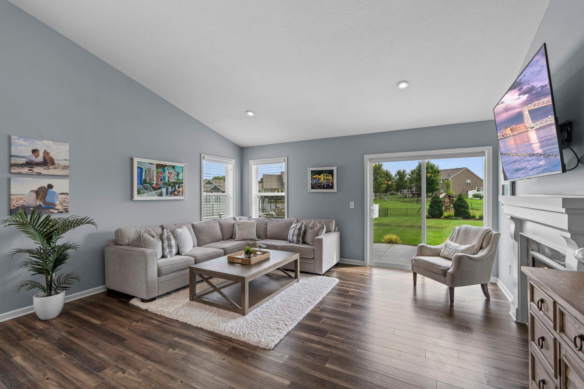 13732 Apollo Way Rosemount, MN 55068 - Photo 14 of 46 Gallery Image 14