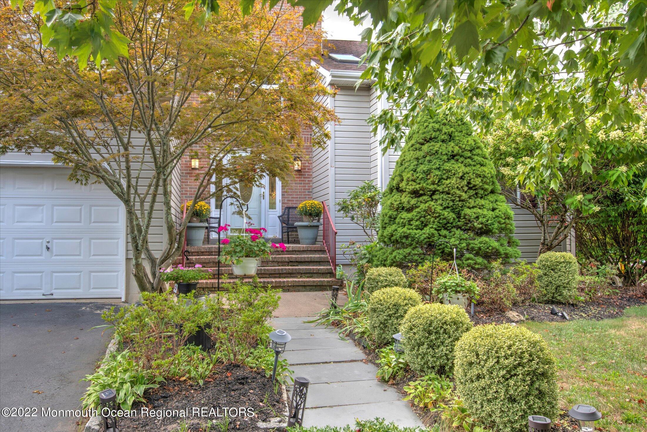 10 MacIntosh Court Jackson, NJ 08527 - Photo 3 of 49 03-FRONT