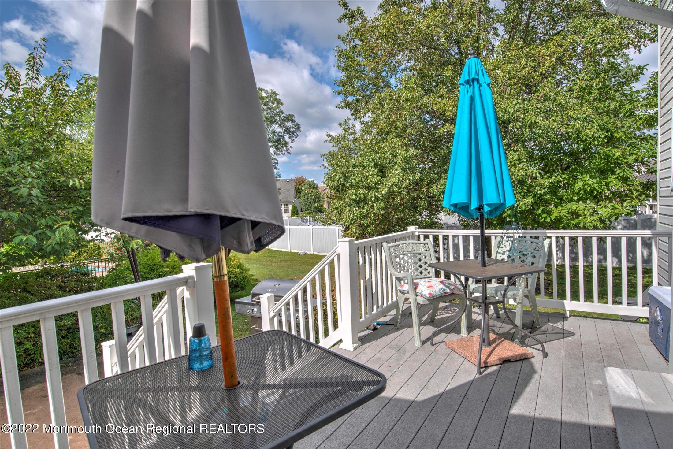 10 MacIntosh Court Jackson, NJ 08527 - Photo 48 of 49 48-BACK YARD