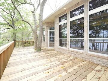 622 Nelson Point Road Niceville, FL 32578 - Photo 3 of 28 a view of a house with a large window