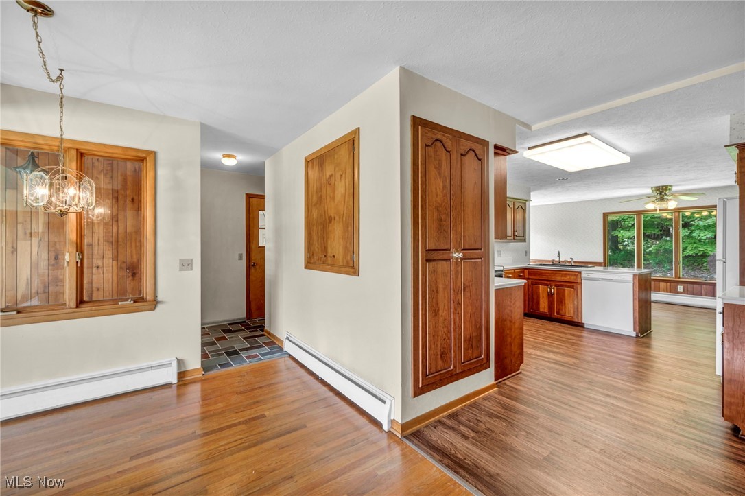 14040 Hale Road Burton, OH 44021 - Photo 15 of 39