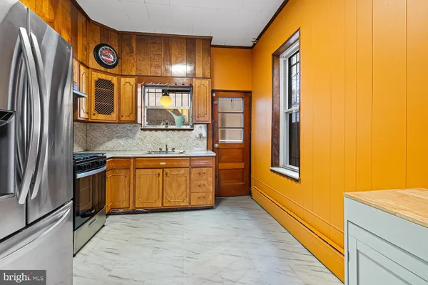 $1,920 | 1612 South 5th Street, Philadelphia, PA 19148