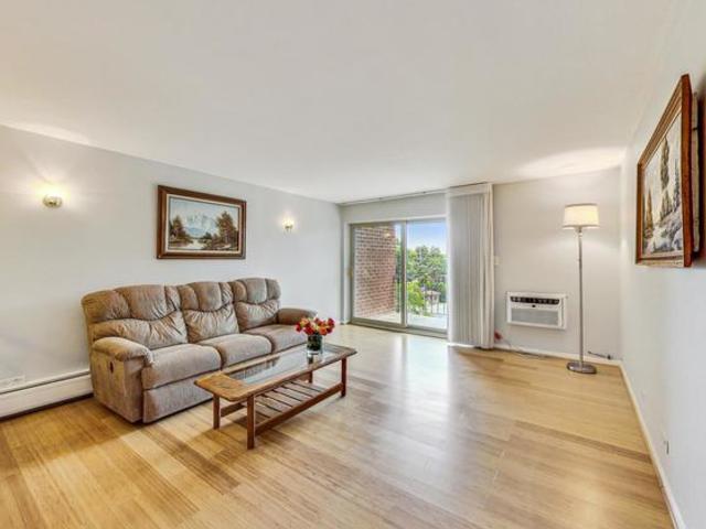 16 East Old Willow Road, Unit 431S Prospect Heights, IL 60070 - Photo 4 of 24