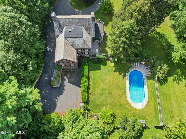 $1,350,000 | 65 Crofut Street, Pittsfield, MA 01201