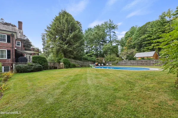 $1,350,000 | 65 Crofut Street, Pittsfield, MA 01201