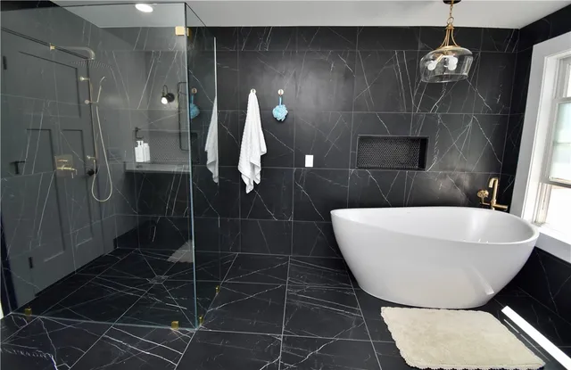 $3,400 | 5 Phils Path, Westerly, RI 02891