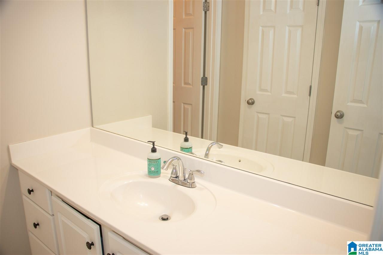 6448 Ridge View Circle Bessemer, AL 35022 - Photo 11 of 17