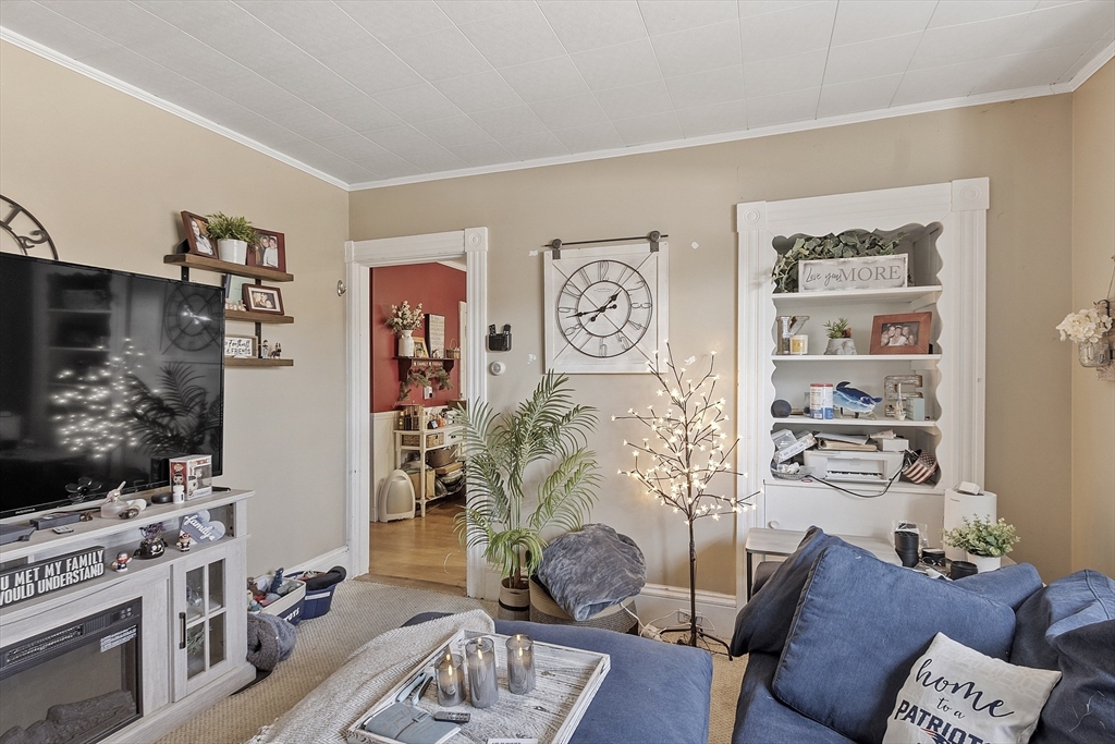 30 Spruce Street Clinton, MA 01510 - Photo 11 of 31 Gallery Image 11