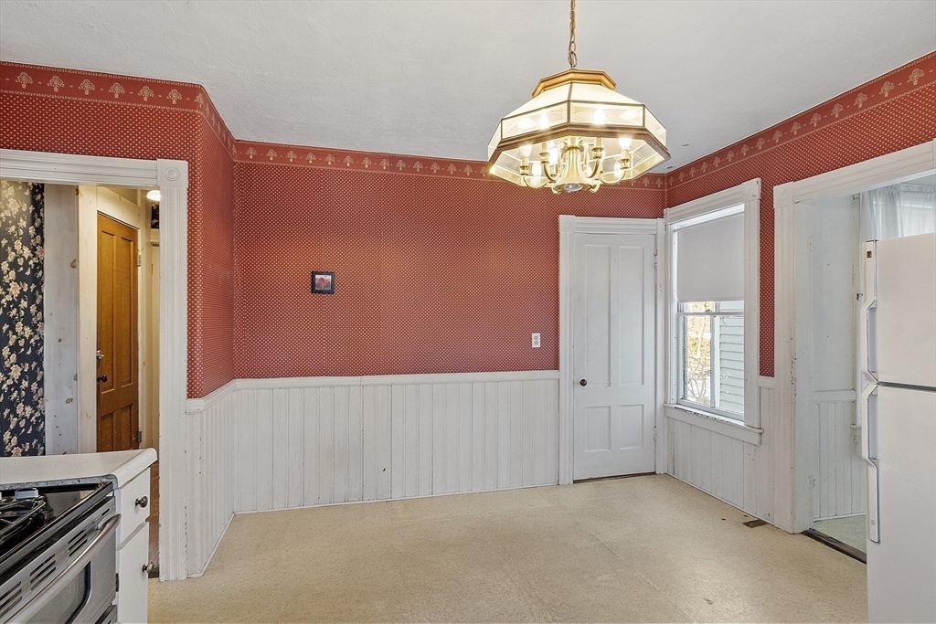 30 Spruce Street Clinton, MA 01510 - Photo 18 of 31 Gallery Image 18