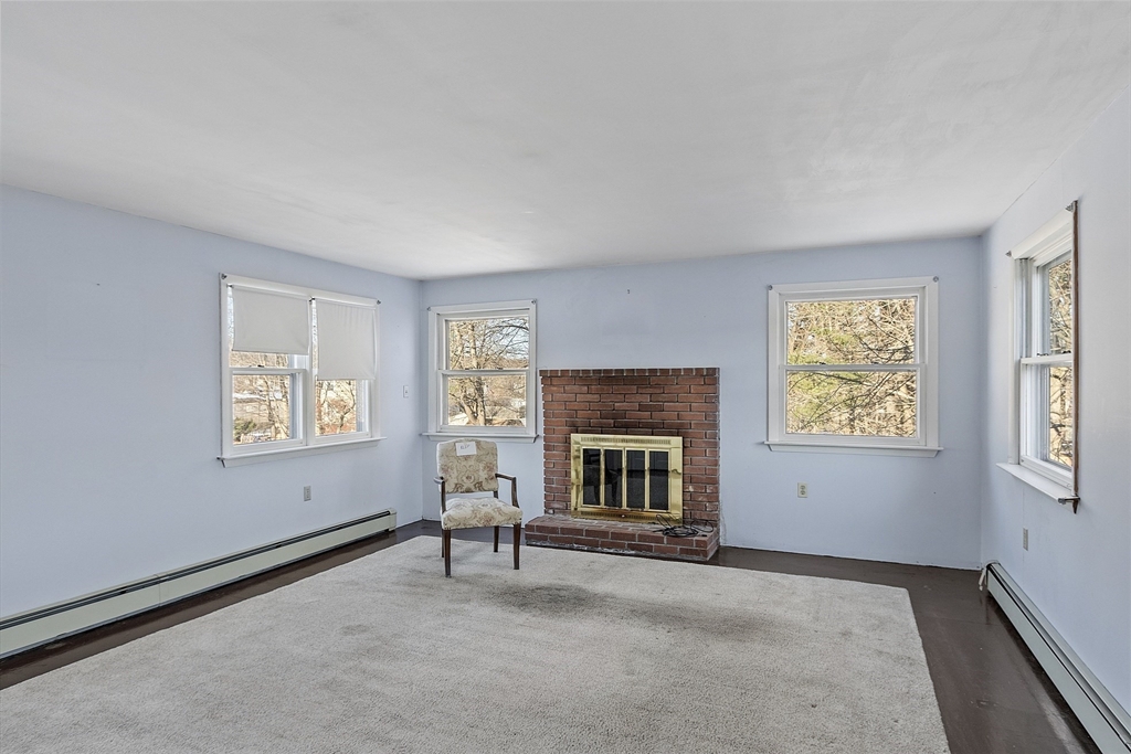 30 Spruce Street Clinton, MA 01510 - Photo 21 of 31 Gallery Image 21