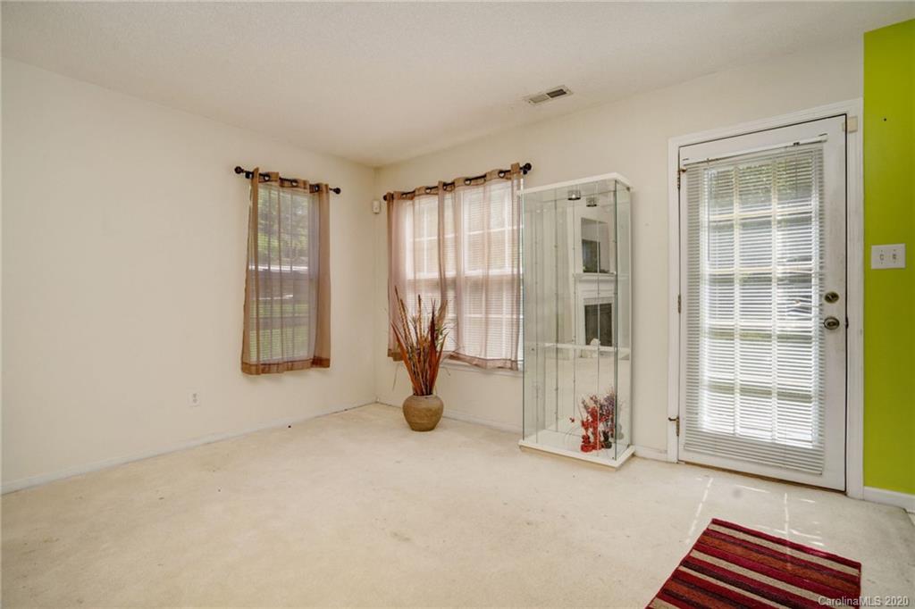 8401 Conner Ridge Lane Charlotte, NC 28269 - Photo 15 of 27