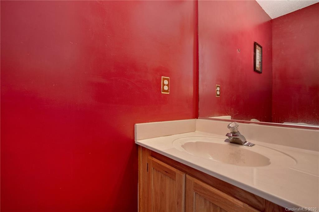 8401 Conner Ridge Lane Charlotte, NC 28269 - Photo 25 of 27