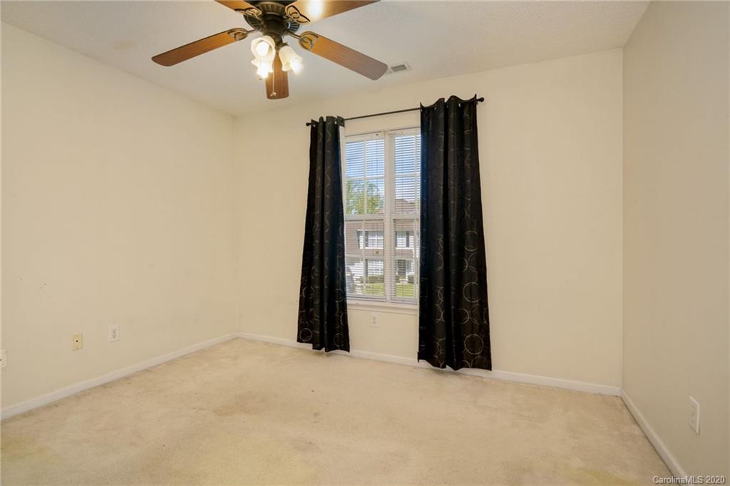 8401 Conner Ridge Lane Charlotte, NC 28269 - Photo 4 of 27