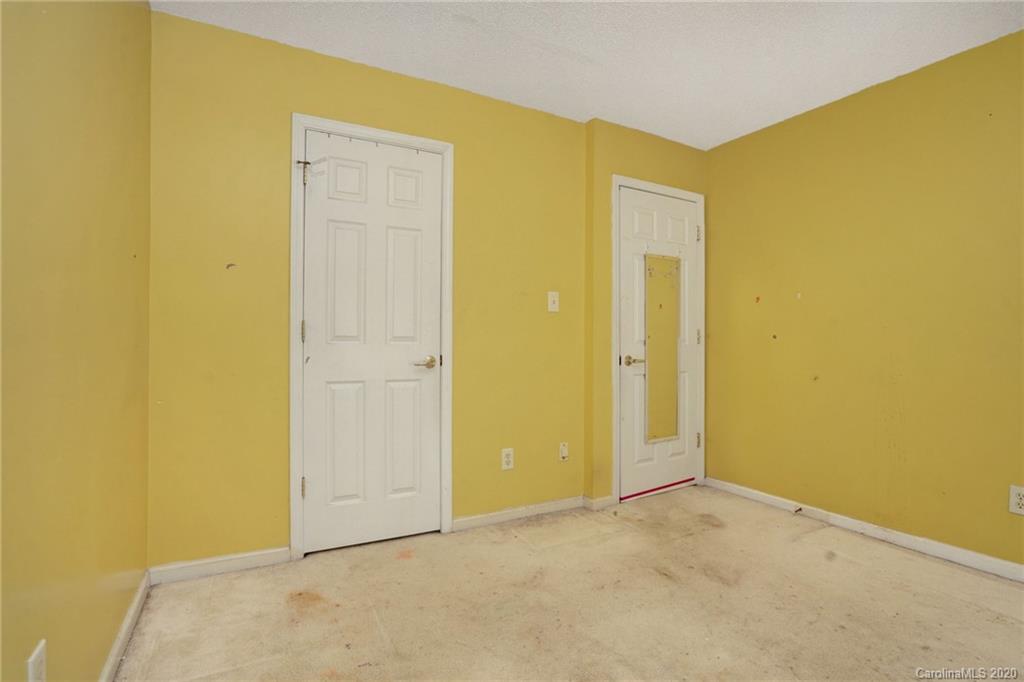 8401 Conner Ridge Lane Charlotte, NC 28269 - Photo 7 of 27
