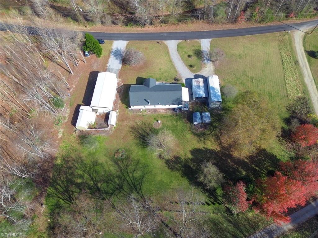 185 Eagle Hills Road Purlear, NC 28665 - Photo 48 of 49 Gallery Image 48