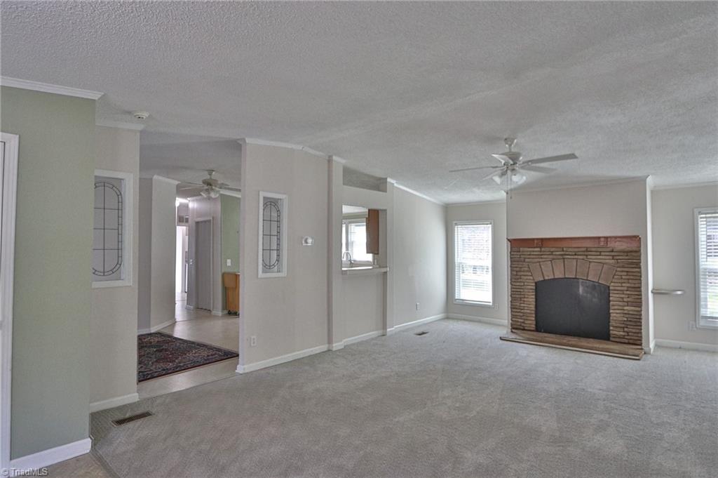 185 Eagle Hills Road Purlear, NC 28665 - Photo 10 of 49 Gallery Image 10