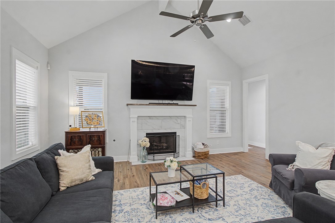 3555 Chantilly Path Bryan, TX 77808 - Photo 13 of 36