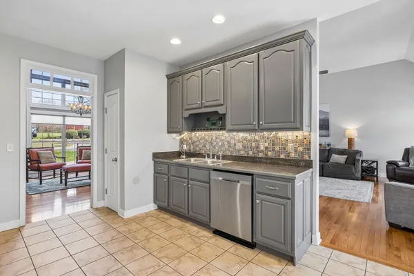 $637,000 | 1062 Kacie Drive, Pleasant View, TN 37146