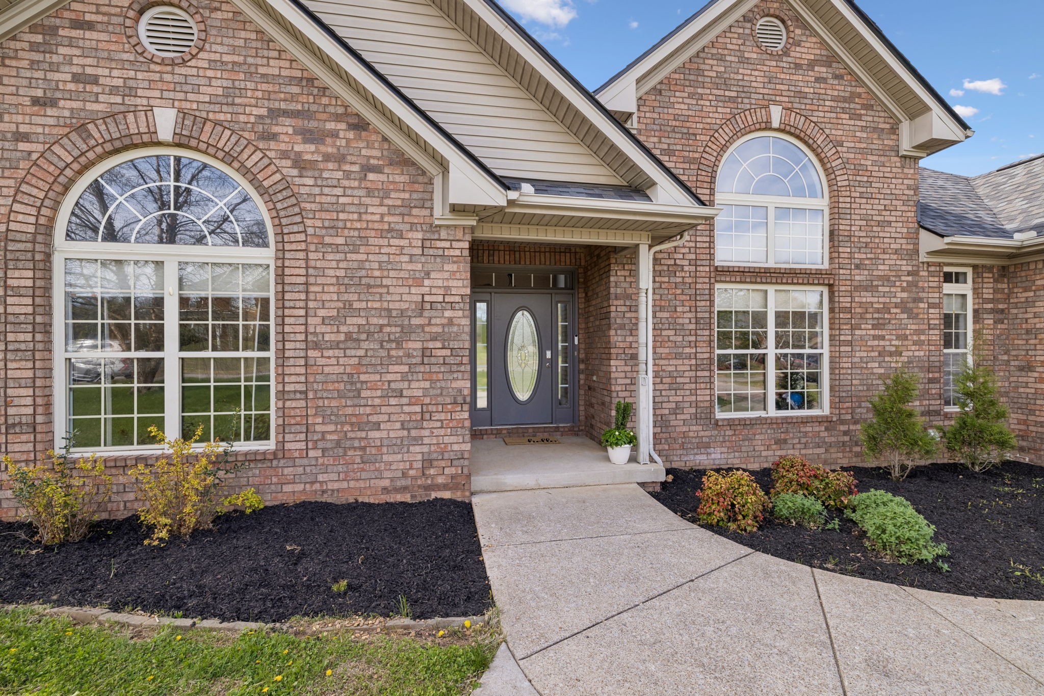 1062 Kacie Drive Pleasant View, TN 37146 - Photo 6 of 67 a front view of a house