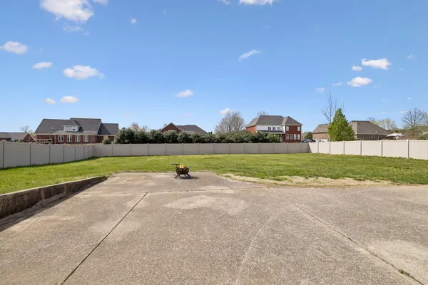 $637,000 | 1062 Kacie Drive, Pleasant View, TN 37146