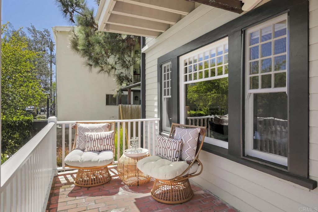 4112 Jackdaw Street San Diego, CA 92103 - Photo 3 of 58