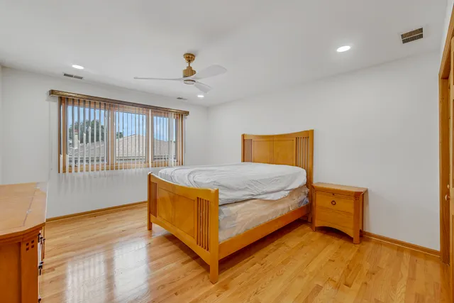 $6,000 | 9131 Delphia Street, Des Plaines, IL 60016