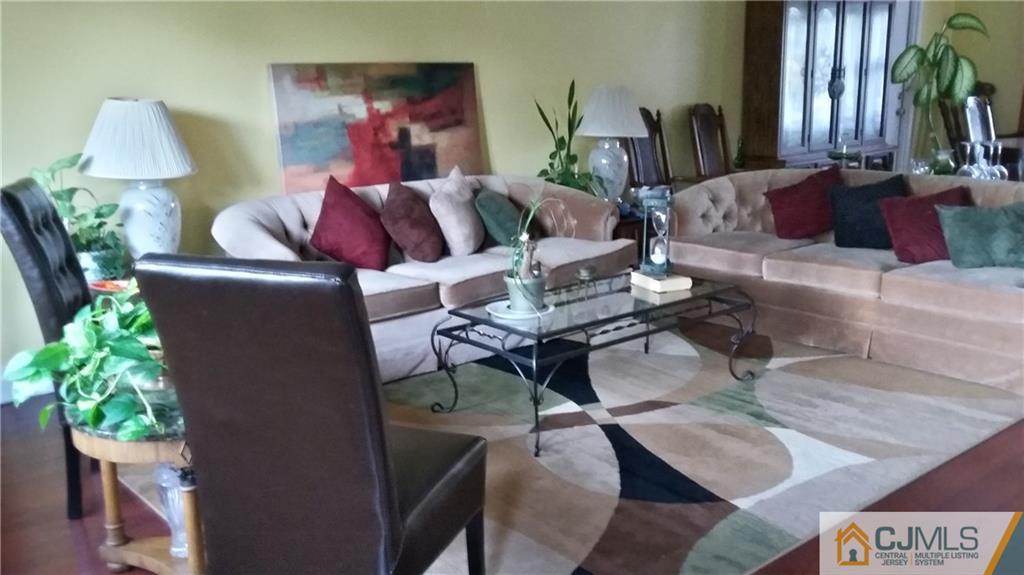 7 Savage Road Kendall Park, NJ 08824 - Photo 12 of 24 Gallery Image 12