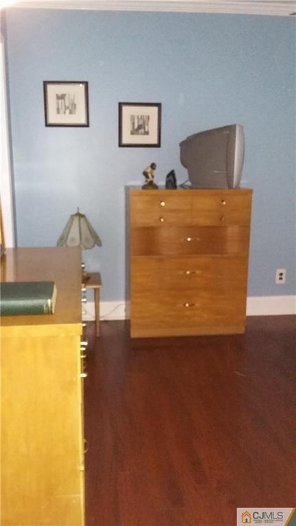 7 Savage Road Kendall Park, NJ 08824 - Photo 20 of 24 Gallery Image 20