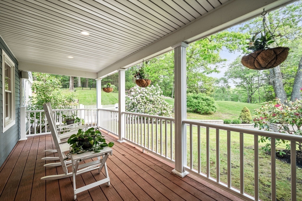 20 Stagecoach Road Topsfield, MA 01983 - Photo 4 of 42 a view of a two chairs in balcony