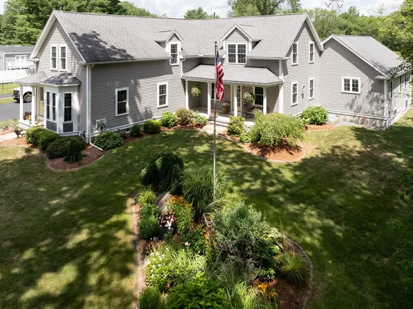 $1,379,900 | 18 Plain Street, Franklin, MA 02038