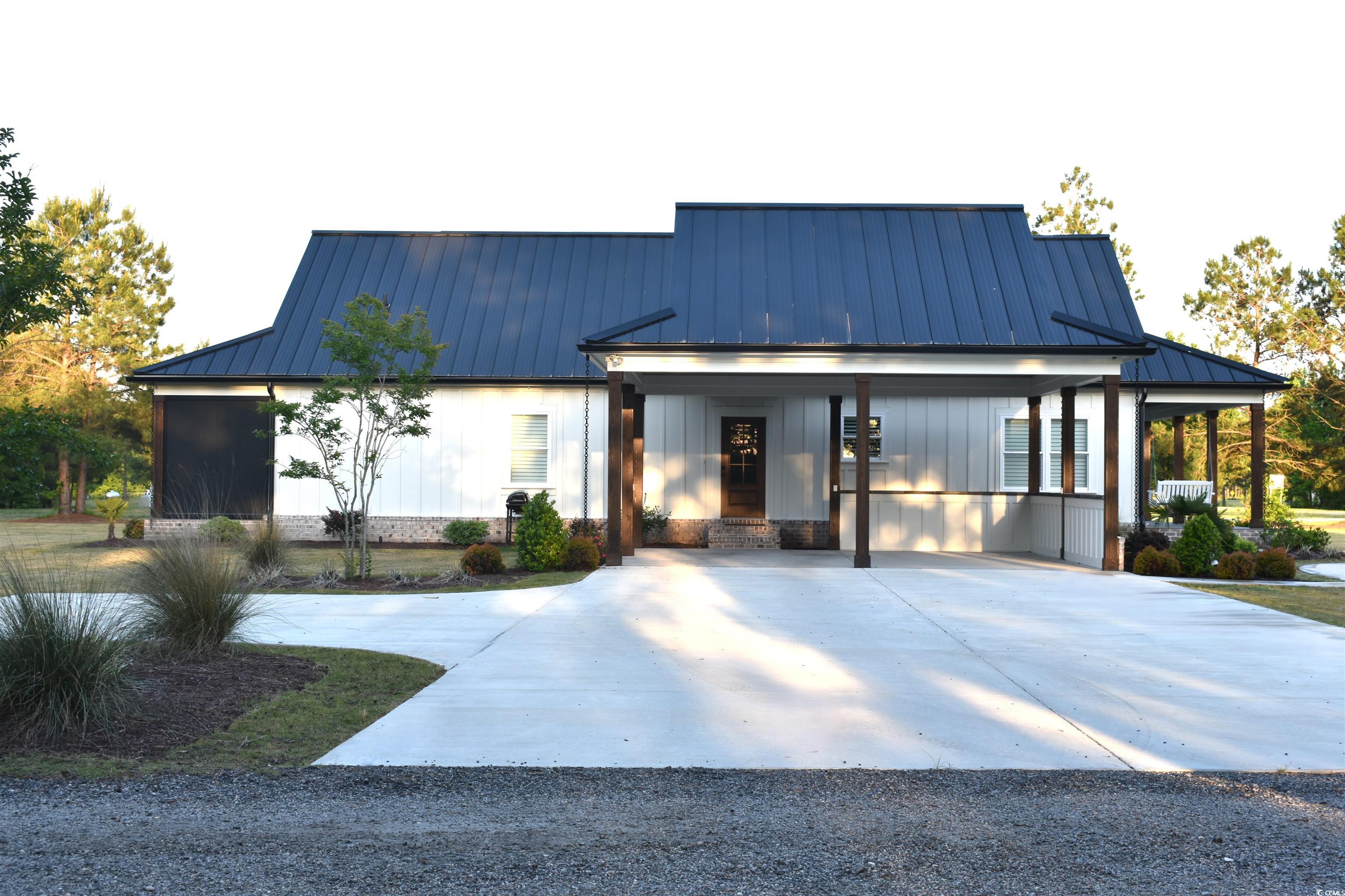 1500 Whispering Hills Road Loris, SC 29569 - Photo 4 of 40 Gallery Image 4