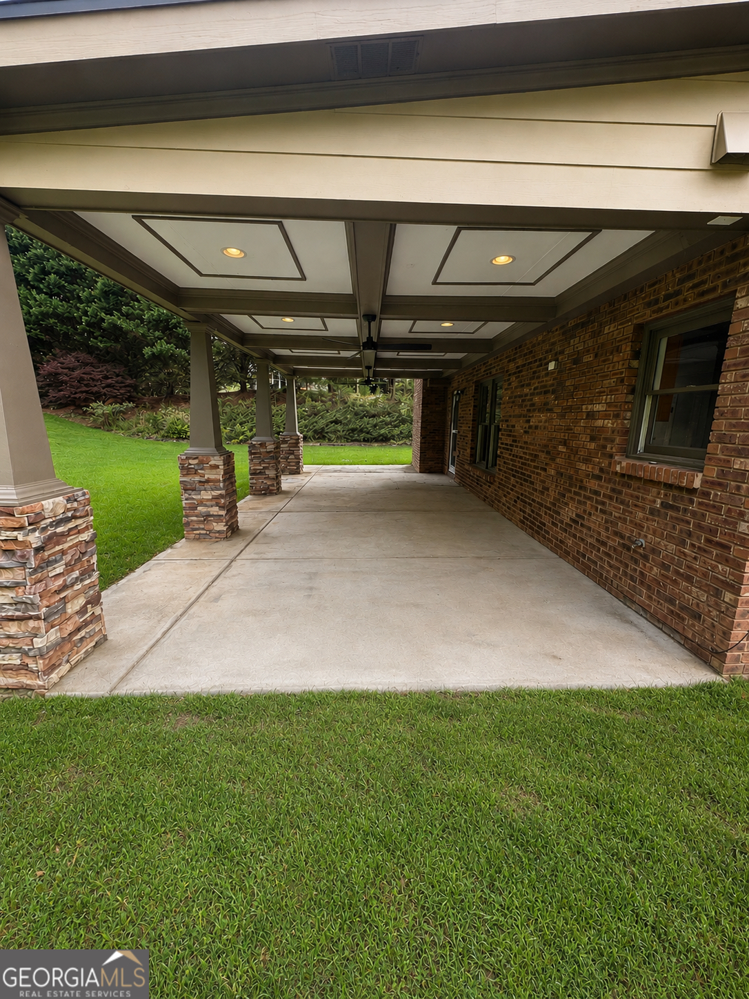 2614 Dolostone Way Dacula, GA 30019 - Photo 6 of 29 a view of a garage
