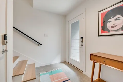 $449,000 | 4705 Bryan Street, Unit 302, Dallas, TX 75204