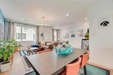 $449,000 | 4705 Bryan Street, Unit 302, Dallas, TX 75204