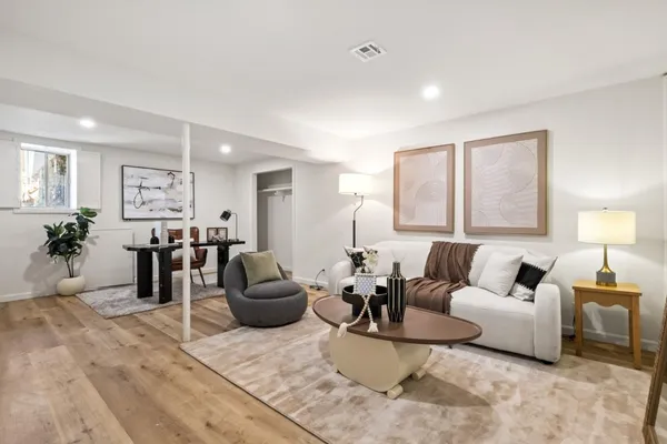 $1,175,000 | 1135 Valencia Way, Pacifica, CA 94044