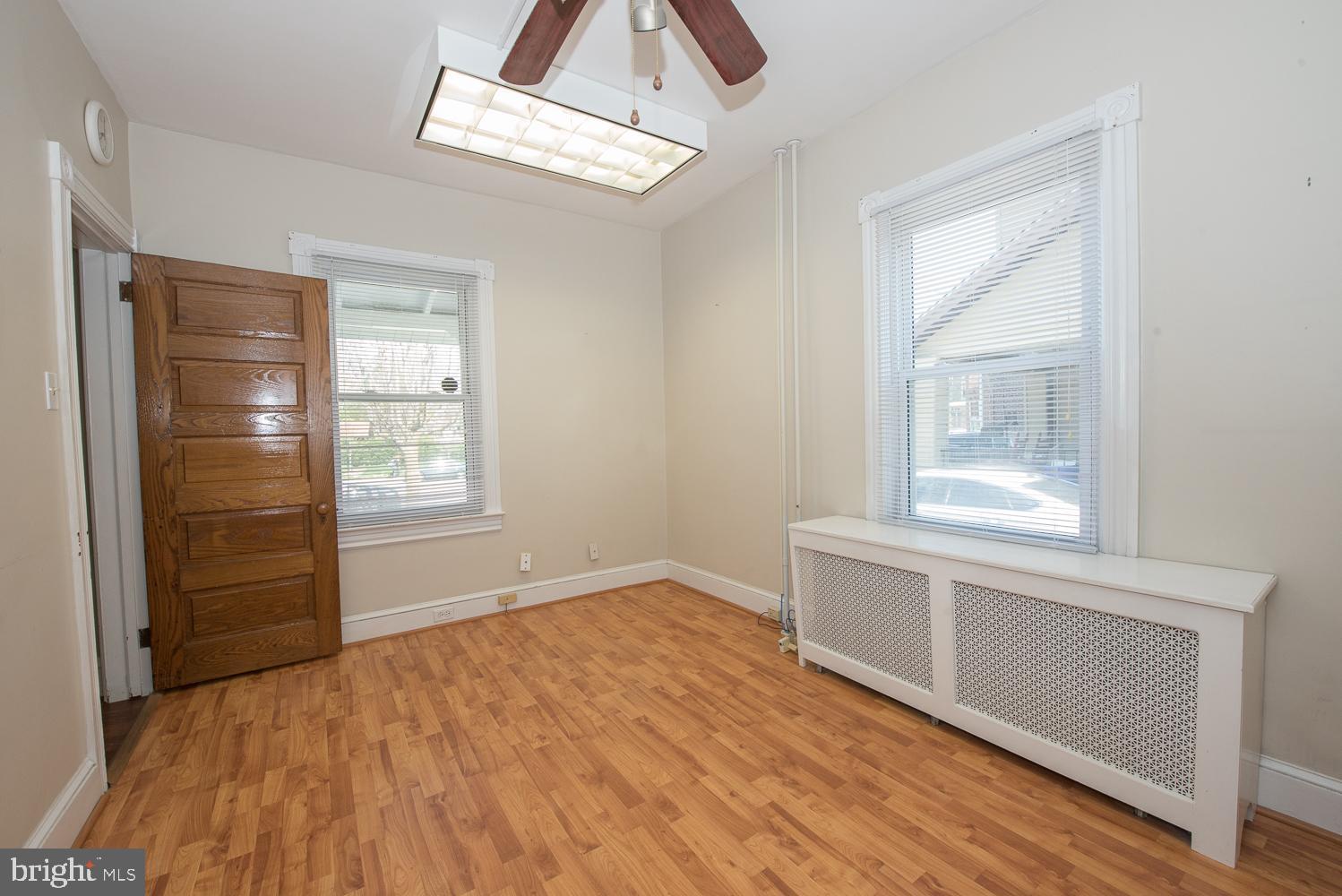 420 Darby Road Havertown, PA 19083 - Photo 21 of 21 an empty room with windows and closet
