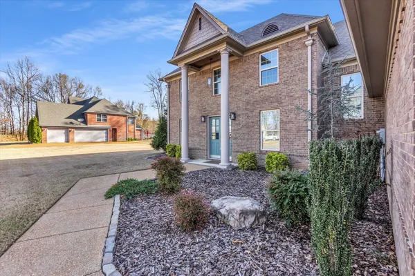 $559,900 | 52 Green Meadows Boulevard, Munford, TN 38058