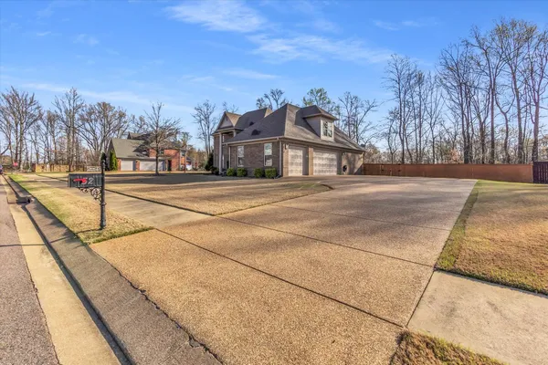 $559,900 | 52 Green Meadows Boulevard, Munford, TN 38058