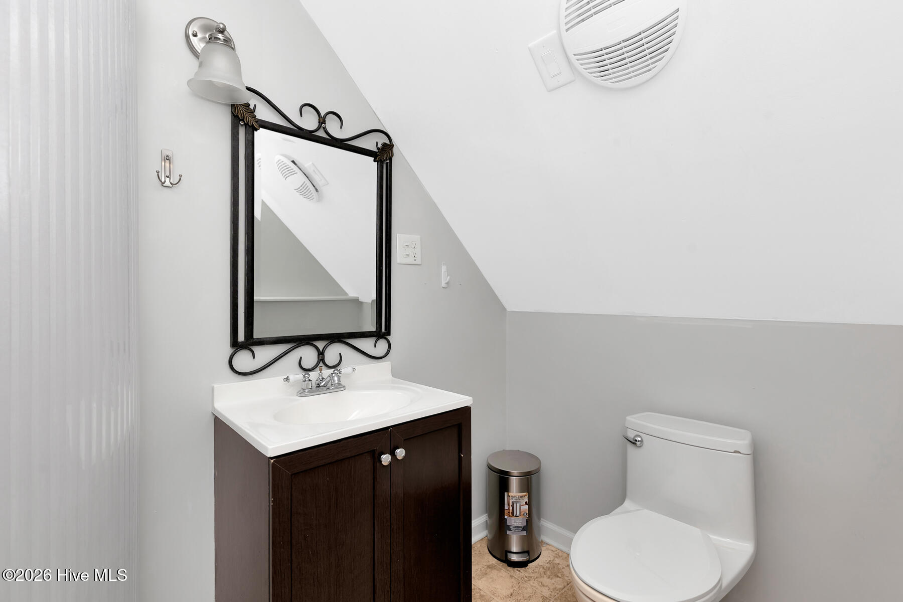 4609 Lobelia Road Vass, NC 28394 - Photo 22 of 37 upper-bath1