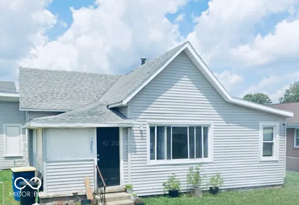 $109,999 | 1222 East 5th Street, Muncie, IN 47302