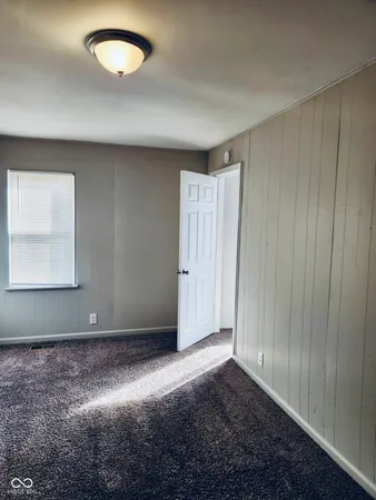 $109,999 | 1222 East 5th Street, Muncie, IN 47302