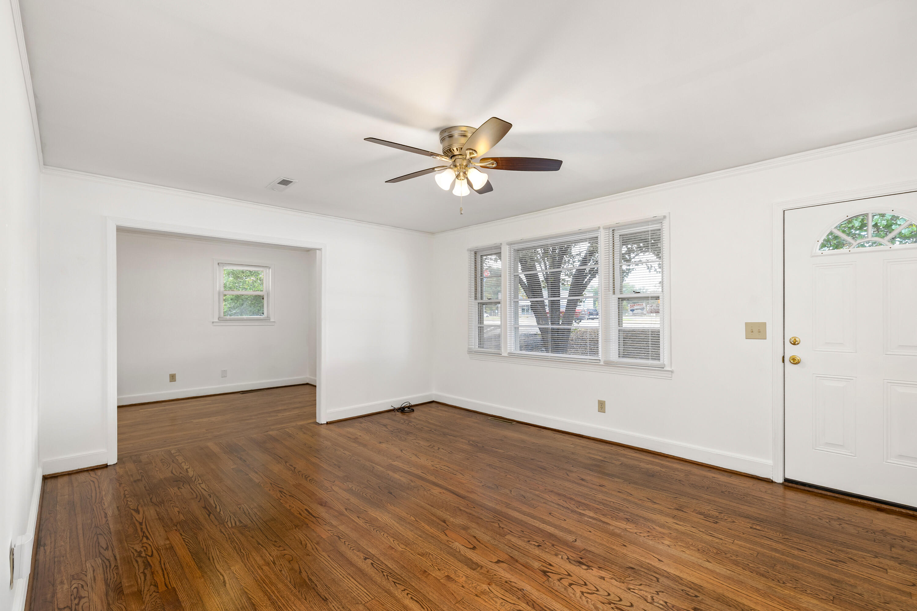 495 Pinewood Road Sumter, SC 29154 - Photo 10 of 31 10