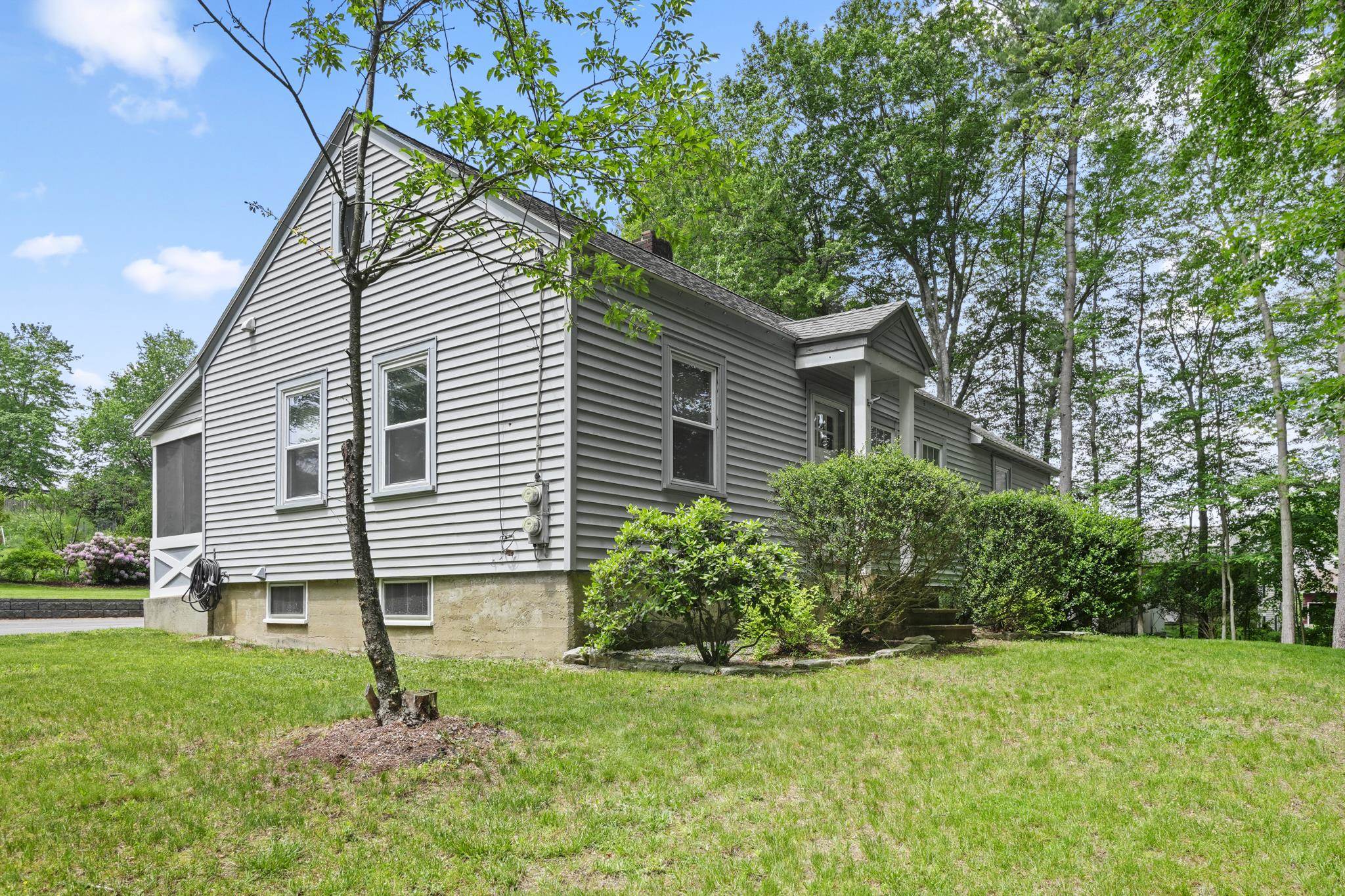 247 Wilkins Street Manchester, NH 03102 - Photo 31 of 32 Gallery Image 31