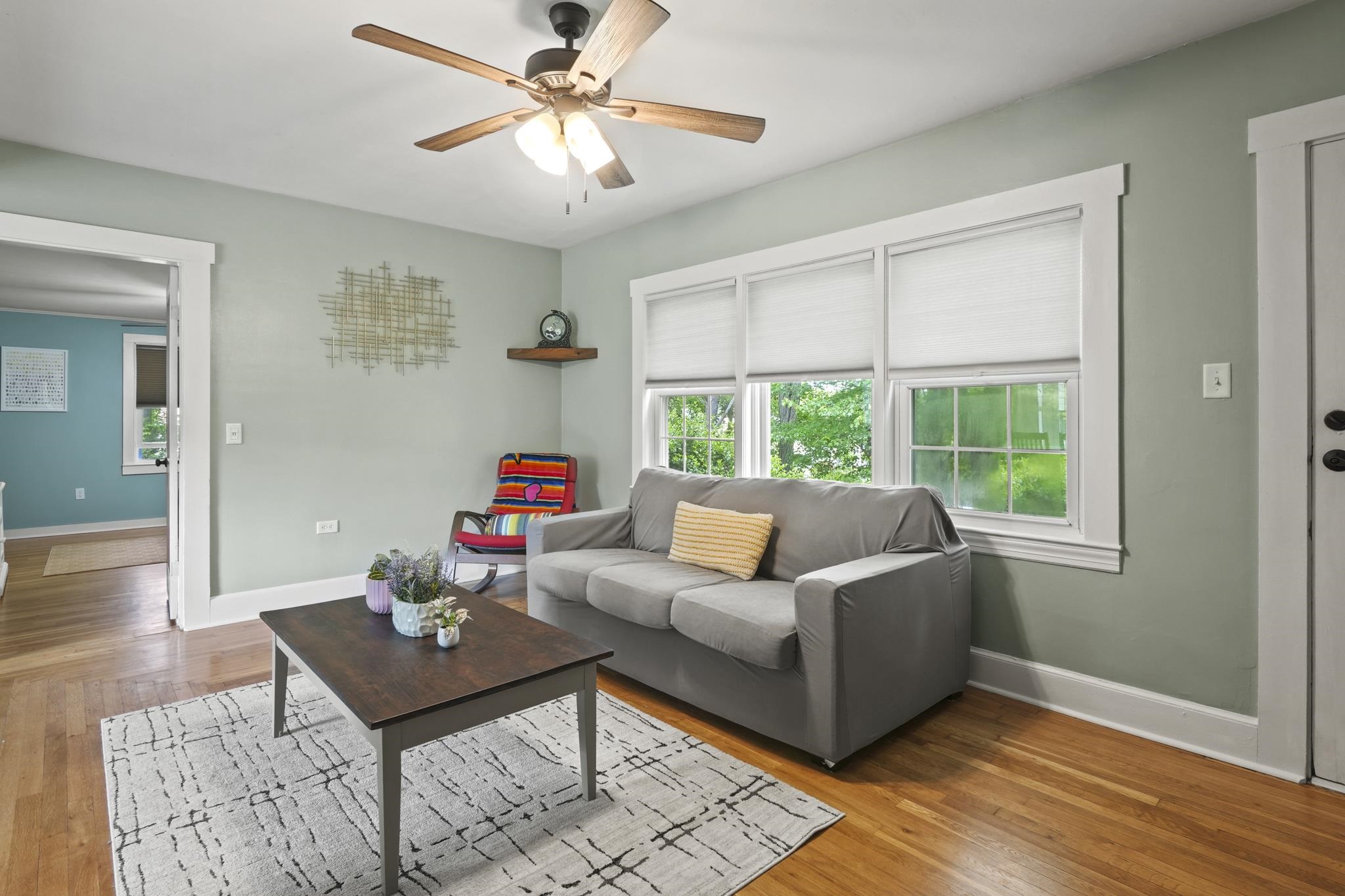 247 Wilkins Street Manchester, NH 03102 - Photo 6 of 32 Gallery Image 6