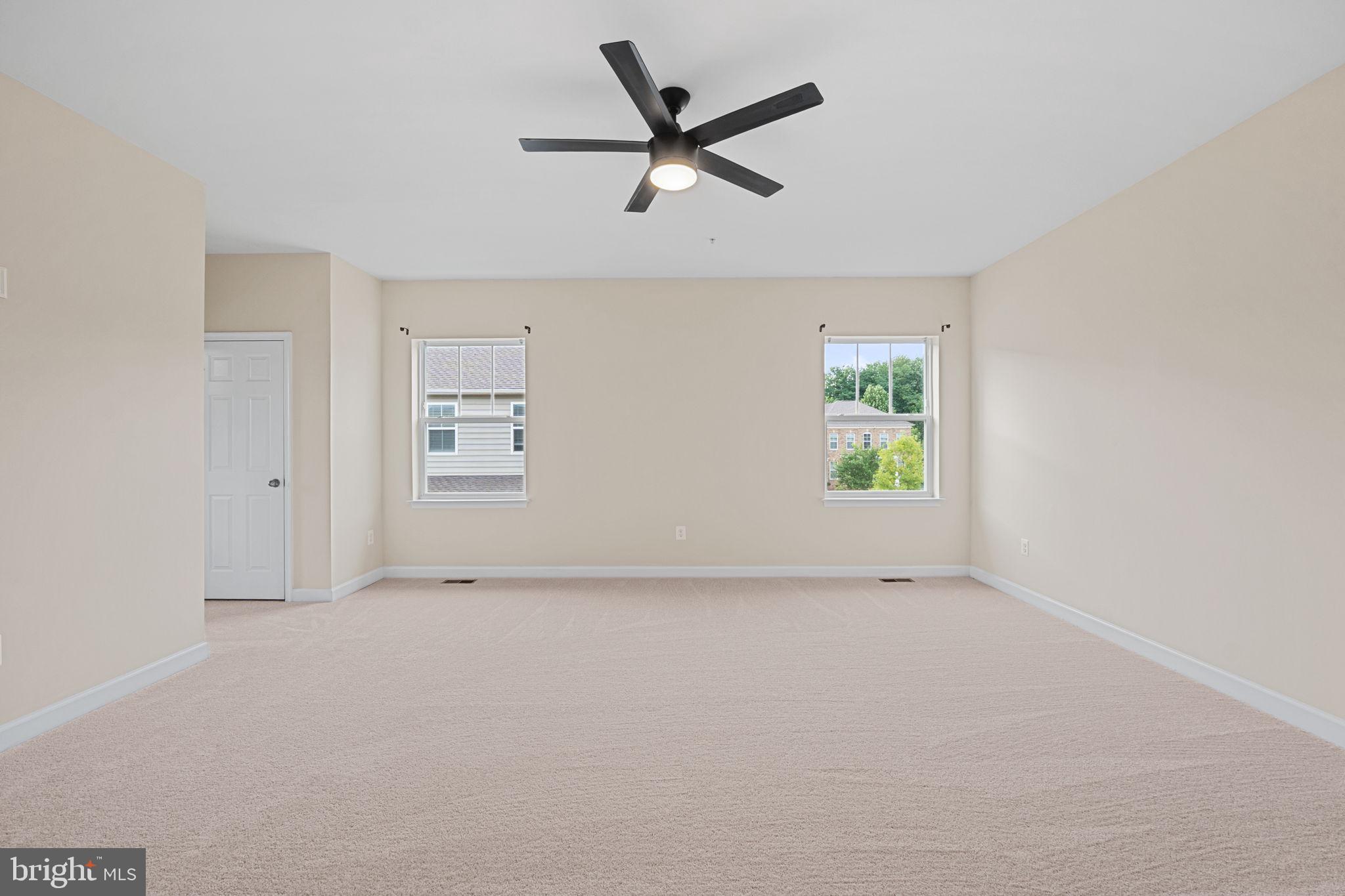 803 Holden Road Frederick, MD 21701 - Photo 28 of 63 an empty room