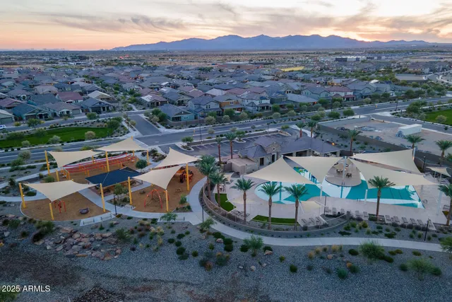 $625,000 | 16064 West Soft Wind Drive, Surprise, AZ 85387
