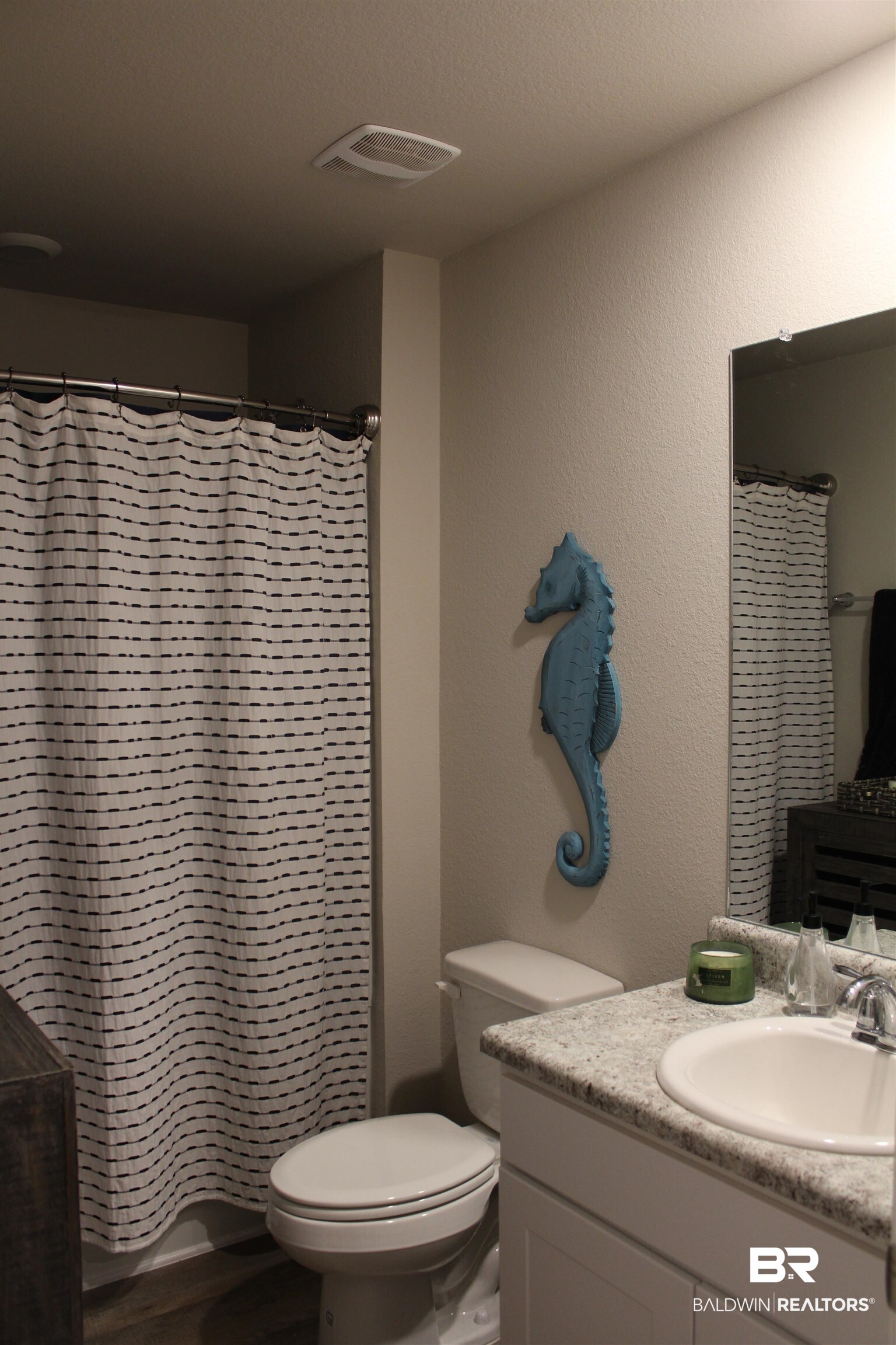 13844 Logan Place Foley, AL 36535 - Photo 17 of 20 Guest Bathroom