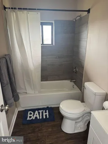 $1,250 | 3924 Rolling Rd., Unit B11, Pikesville, MD 21208